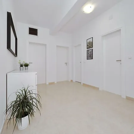 Seasunset Villa Rovanjska